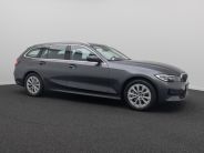 Foto Nummer 4: BMW 330i