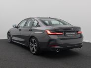 Foto Nummer 9: BMW 330i