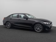 Foto Nummer 4: BMW 330i