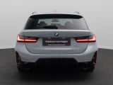 Foto Nummer 8: BMW 330i