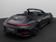 Foto Nummer 7: PORSCHE 992 911