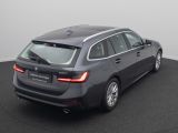 Foto Nummer 7: BMW 330i