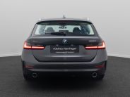 Foto Nummer 8: BMW 330i