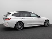 Foto Nummer 6: BMW 330i