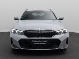 Foto Nummer 2: BMW 330i